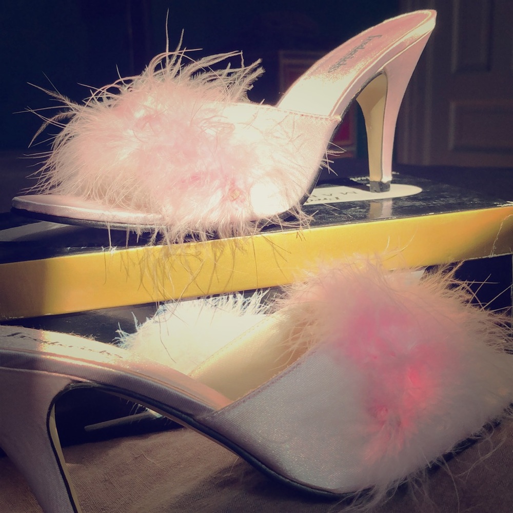 Pink feathered Marabou Slippers heels NIB 8